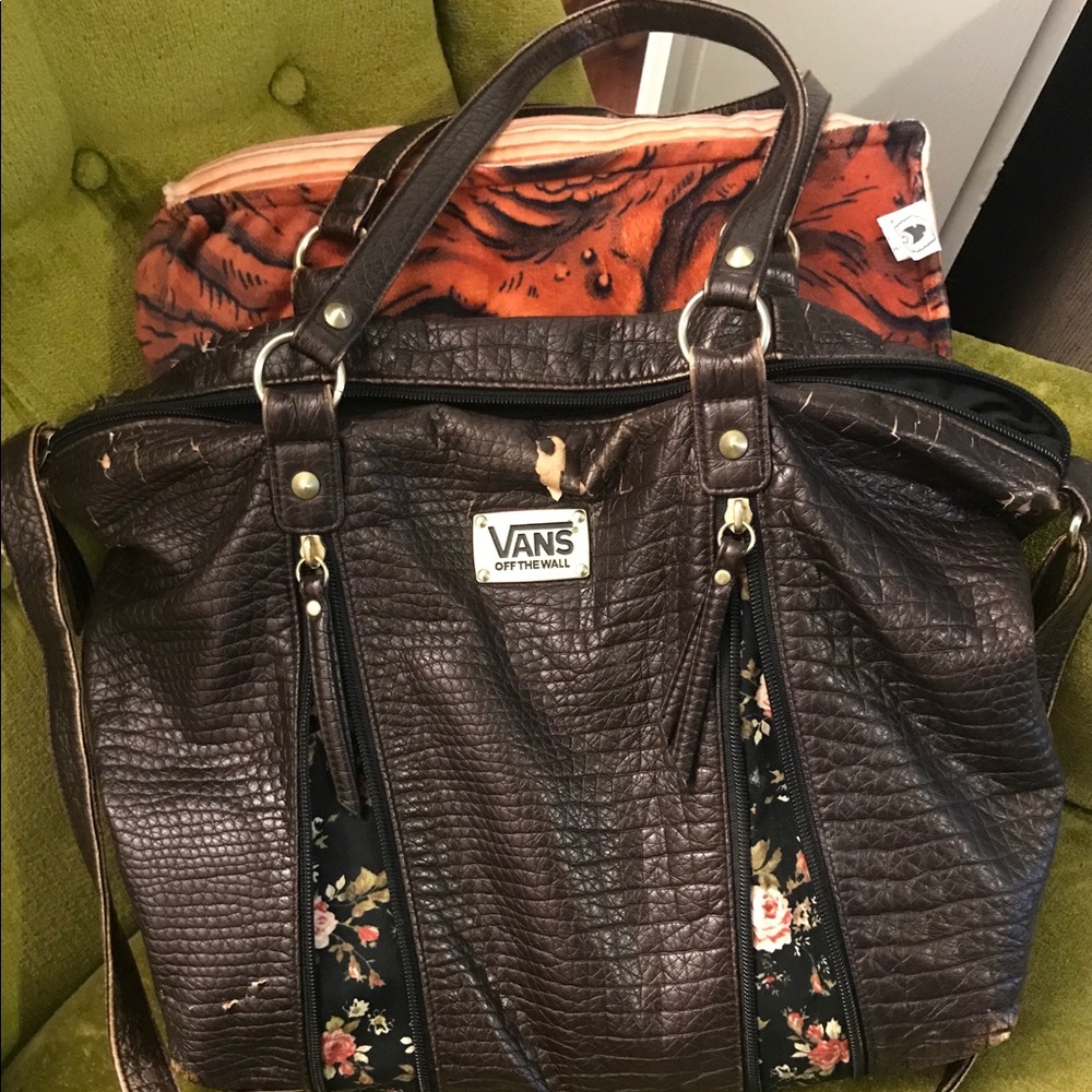 Large Vans crossbody bag